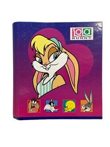 Vintage Lola Bunny Space Jam Curve Back Binder Looney Tunes fondo di magazzino 1997-EUC - Foto 1 di 2