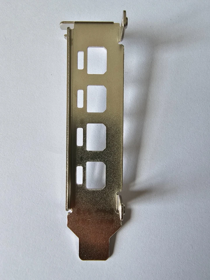 Low Profile Slot Blende Cover Bracket 4 x Mini DP Displayport 0411-083 M09 T01 - Bild 1 von 2