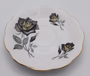 DE COLECCIÓN Royal Albert Bone China Gris Hoja Amarilla Blanco Rosa Platillo Solo, Inglaterra - Imagen 1 de 7