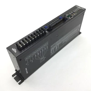 Oriental Motor UI215GA Intelligent Driver Voltage: 115VAC, 60Hz, Current: 1.3A - Picture 1 of 5