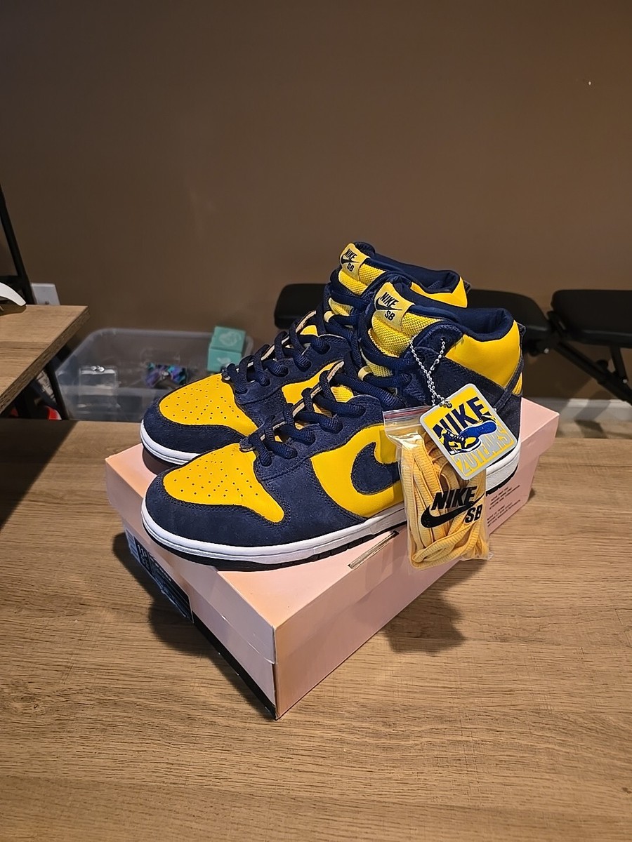 Nike Dunk Pro SB High Michigan for Sale | Authenticity Nike Dunk Pro SB High Michigan for Sale | Authenticity