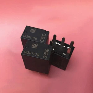 2 PIEZAS GM 13361778 Relé Automotriz 5 Pines NUEVO - Imagen 1 de 1
