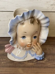 Jarrón vintage Enesco bebé en cabeza azul | Jarrón decorativo capó azul | 6" - Imagen 1 de 6