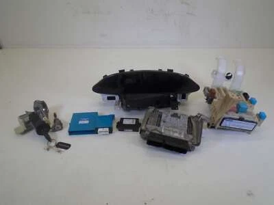 KIT ECU TOYOTA YARIS 1.4 DIÉSEL 1ª TV 2005-2011 Foto 1 de 4
