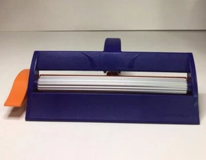 Fiskars Paper Crimper 6 3/4 Inch Scrapbooking Card Making Craft - Picture 1 of 16