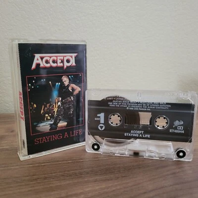 ACCEPT Cassette Tape STAYING A LIFE 1990 LIVE COMPILATION Rock Metal Rare Foto 1 de 3
