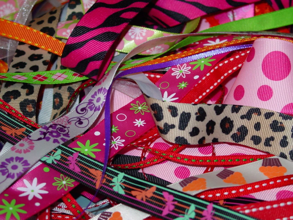 MIXED LOT OF RIBBON GROSGRAIN, SATIN, VELVET DIFFERENT WIDTHS BRAND NEW 10/15/20 - Image 1 of 1