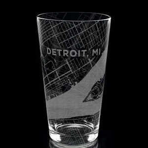 DETROIT, MI Pint Glass - Picture 1 of 6