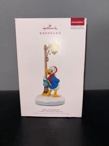 Hallmark Jolly Donald Duck Disney Christmas Carolers Ornament In Box - Picture 1 of 10