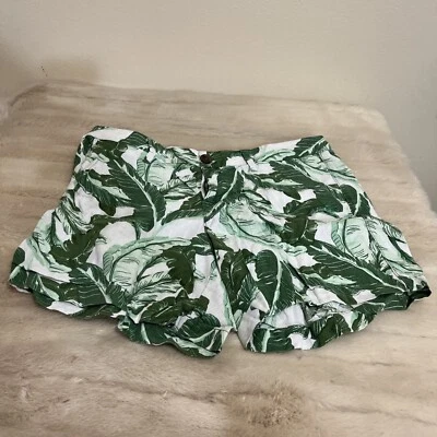Old Navy Shorts Womens 2 Floral Pattern Linen Rayon Green White - Image 1 of 4