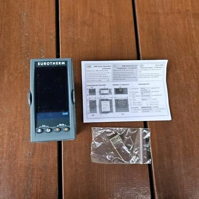 Eurotherm 3208/CC/VH/LRDX/R/4CL/G/ENG/ENG/ Temperature Controller - Image 1 of 4