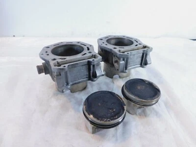 Jarra y pistones de barril de cilindro de motor delantero/trasero Aprilia Mana 850 GT 2007-2013 Foto 1 de 4