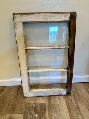 Marco de madera vintage de 3 paneles con marco de ventana rústico Chippy 24 “X 15” Foto 1 de 4