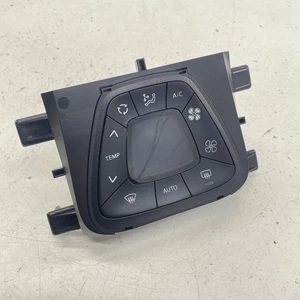 TOYOTA AYGO MK2 HEATER CONTROL 5590-YV010 B000736877 HEATING SWITCH A/C 14-18 - Picture 1 of 13