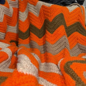 Vintage 48” By 60” Orange Tan Brown Afagan - Picture 1 of 3