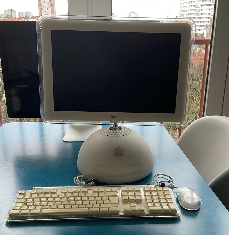 Apple iMac G4 17" sunflower 1.25GHz Tournesol Lamp Mac 17 M6498 New Osx  10.2.8 - Photo 1/4