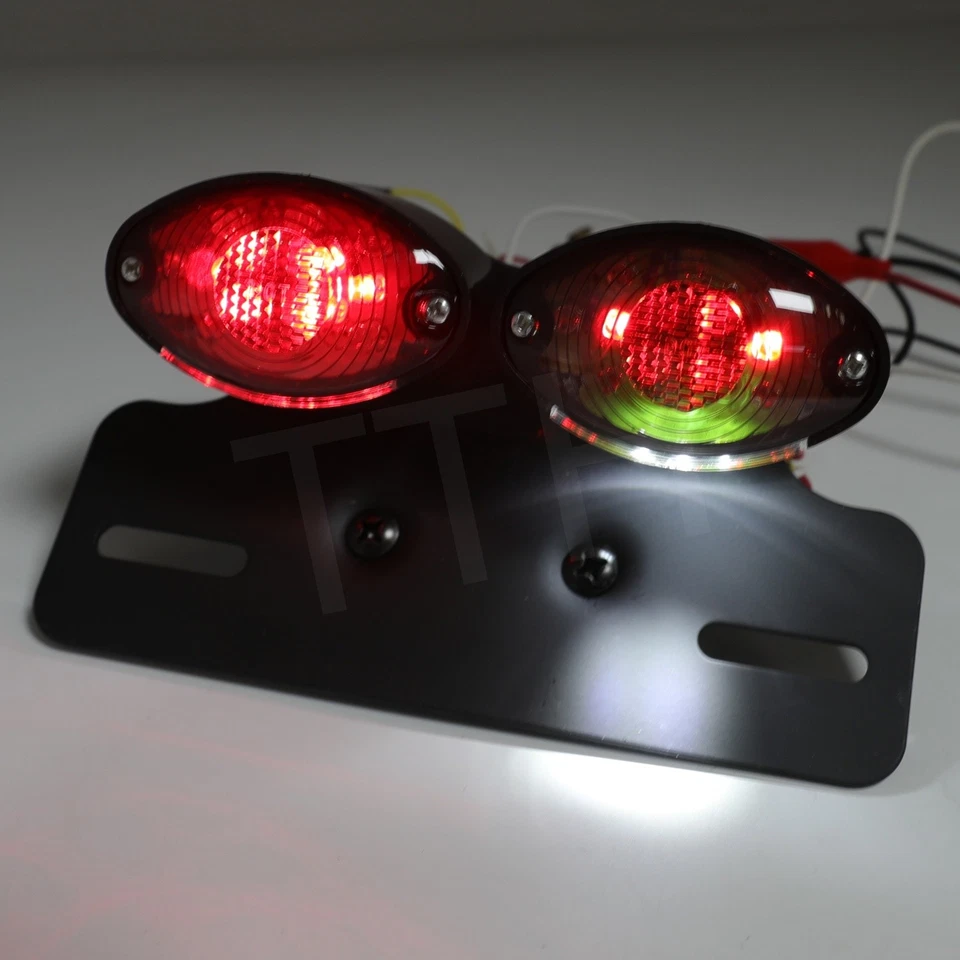 Tail Light Integrated Run Lamp Brake&Turn Signal Light with License Plate Bracke - Image 1 of 4