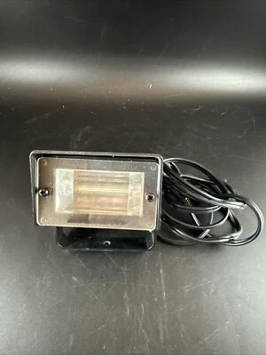 Vintage Mini Strobe Light (dk-011) Needs Bulb 3 1/4" Wx 5"Lx2"H(A1) - Image 1 of 4
