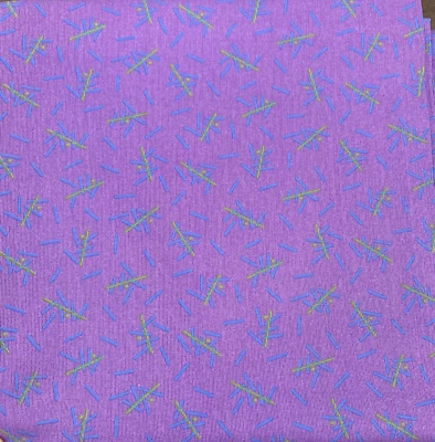Tela Benartex Algodón Medio Púrpura Pixie Palos Patrón 2 yardas +5 pulgadas Foto 1 de 4