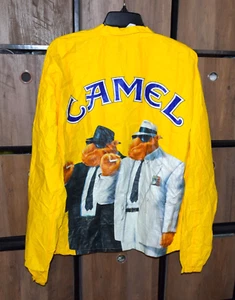 Chaqueta cortavientos Joe Camel Tyvek 1992 de colección con cremallera talla XL amarilla ligera - Imagen 1 de 7