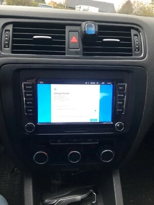 7'' hd bluetooth touch screen car stereo radio for volkswagen,skoda and seat - Image 1 of 3