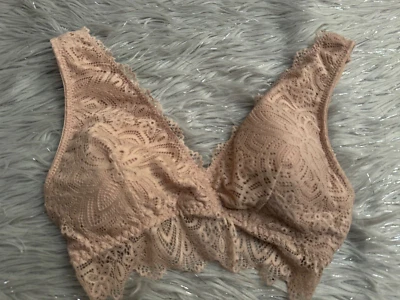 Jessica Simpson nude bralette 36C removable pads no underwires - Image 1 of 3