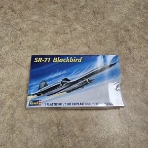 Revell SR71 Blackbird 1/72. 85-5810 Factory Sealed  - Bild 1 von 6
