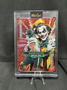 2025 Wild Card, 5 Card Draw / Red Glimmer , Joker 💥Mason Taylor💥 1/1 Rookie - Foto 1 di 4