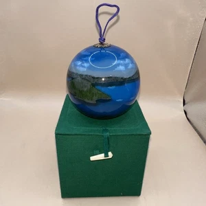 1990 BILL YEE INNEN BEMALTES GLASORNAMENT - OREGON'S CRATER LAKE WUNDERSCHÖN! - Bild 1 von 15