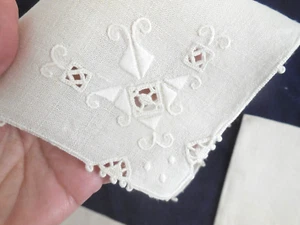 4 tovaglioli da tavolo in lino Art Déco ricamati design bordi passanti 13 x 13,5" farina d'avena - Foto 1 di 5