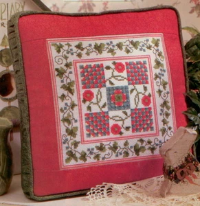 Woodland Quilt Kissen XS Magazin Muster - Steppdecke, Blumen & Ranken Kissen - Bild 1 von 2