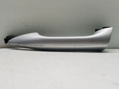 2014 Hyundai Accent Driver Door Handle Exterior Body Color 826511R00can  - Image 1 of 4