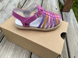 UGG Gretel Sandalen rosa Ledersandalen NEU authentisch Größe 11 - Bild 1 von 2