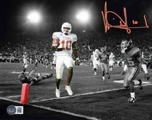 VINCE YOUNG SIGNED TEXAS LONGHORNS ROSE BOWL 8X10 SPOTLIGHT PHOTO BECKETT - Picture 1 of 1