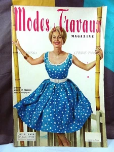 MAGAZINE MODES & TRAVAUX AVEC SUPPLÉMENT PATRON COUTURE, N°702, JUIN 1959 - Picture 1 of 12