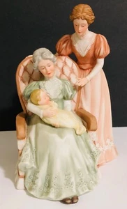 * Enesco 1985 Treasured Memories "Three Generations" 60860 FIGURINE - Picture 1 of 3
