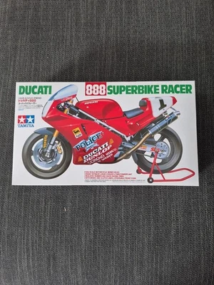 Ducati 888 Superbike Racer Tamiya Scala 1/12 - Immagine 1 di 4