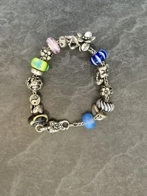 Trollbeads Armband mit 16 Charms, 20 cm, Silber - Bild 1 von 4