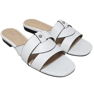 Sandalias planas Alfani Packerr para mujer talla EE. UU. 8,5 M de cuero sintético blanco - Imagen 1 de 6