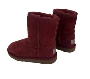 UGG 5251T Classic II Slip On Boots Toddler Girls Size 11 Red Winter Fur Shoes - Picture 1 of 11