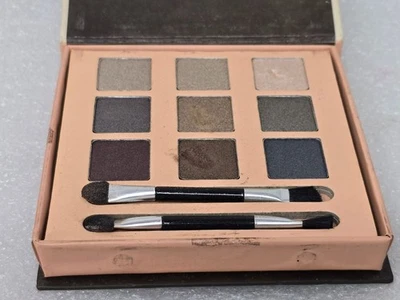 Smokey Nudes Eyeshadow Palette By Style Essentials Damaged (see photos) - Image 1 of 4