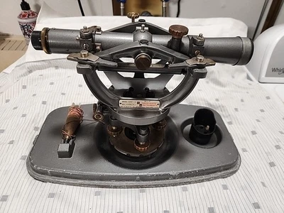 David White Instruments Model 8307 Surveying Transit Level w/ Case Untested - Image 1 of 4