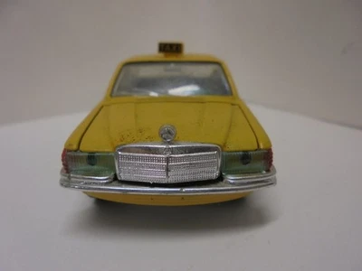 Vintage Gama 1/43 Mercedes 350 SE Germany - Immagine 1 di 4