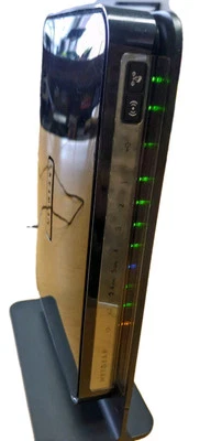 Netgear N750 WNDR4000 Wireless Dual Band Gigabit Router 450 Mbps TESTED - Image 1 of 4