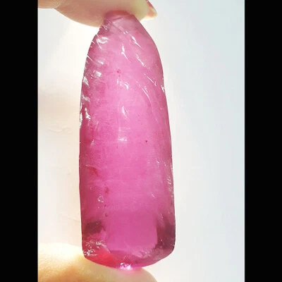 PLEASANT 171.45 Ct COLOR CHANGE ALEXANDRITE ROUGH LAB CREATED CORUNDUM GEMSTONE - Image 1 of 2