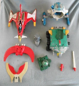 LOT PIECES ET VAISSEAUX BATAILLE DES PLANETES Capitaine Flam GATCHAMAN POPY - Photo 1/9