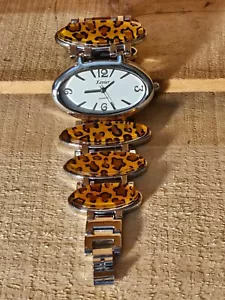 Xavier Orologio Moda Donna Quarzo Motivo Resina Leopardata Tg. batteria nuova 6 1/4" - Foto 1 di 3