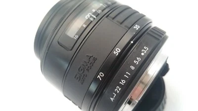 Sigma Zoom Master 35-70mm MC f3.5-4.5 AF Lens No 1127095 Mount Pentax PK - Image 1 of 4
