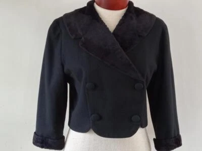 CHAQUETA DE TRAJE RECORTADA DOBLE BOTONADURA RIBETE PIEL SINTÉTICA LANA ITALIANA NEGRA AÑOS 50 VINTAGE Foto 1 de 4