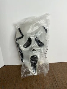 FEARSOME FACES GHOSTFACE MASK FUN WORLD DIV EASTER UNLIMITED SCREAM NEW - Picture 1 of 4